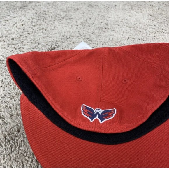 Washington Capitals NHL Adidas Hat Culture Box Red Flex Fit S/M Flat Visor Cap - Picture 7 of 8